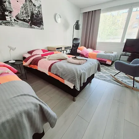 In The Heart Of - Free Parking - Free Wifi Apartment *
